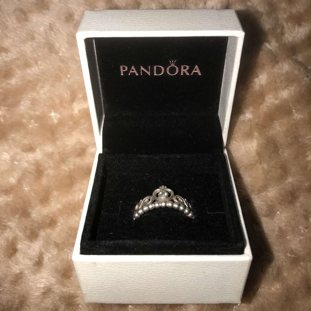 Pandora Princess Ring
